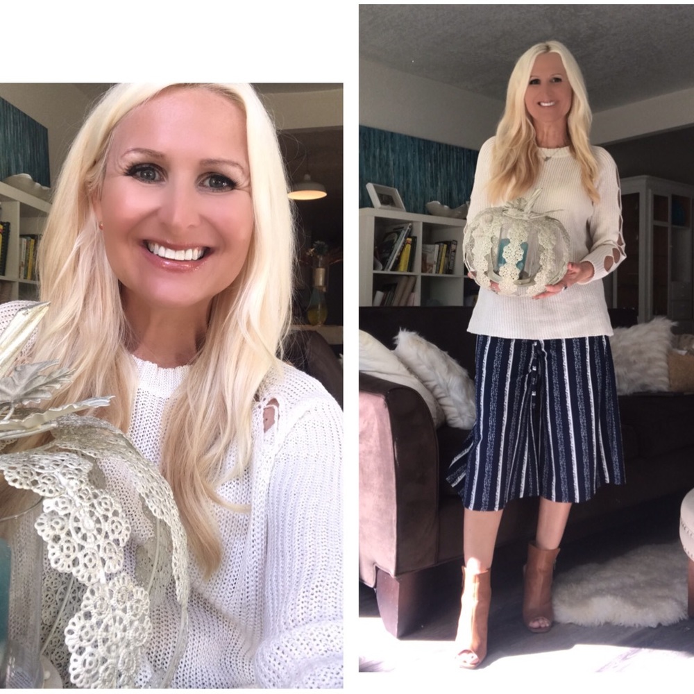 🤩Cream Arm Detailed Sweater🌟
